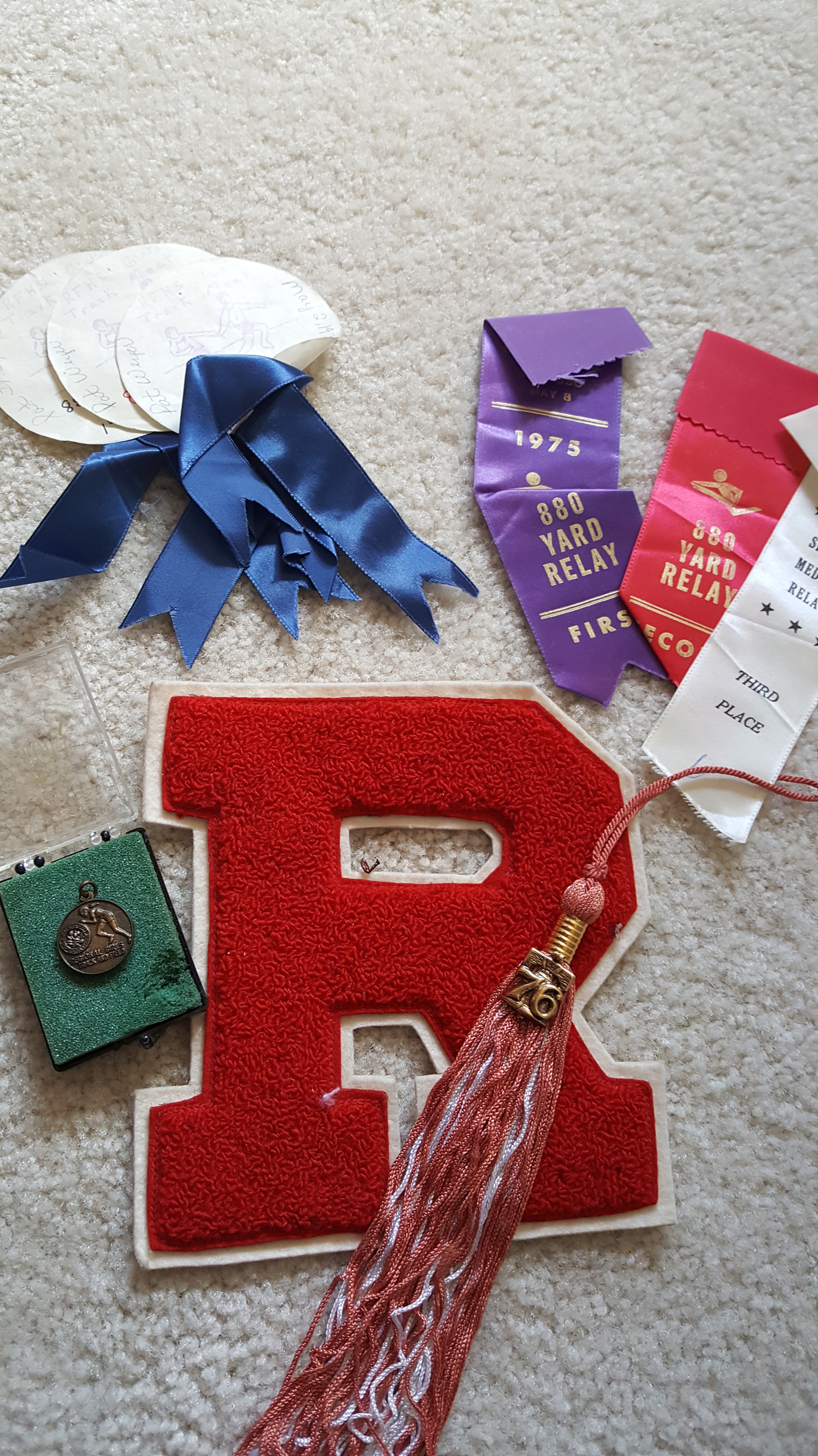 track ribbons